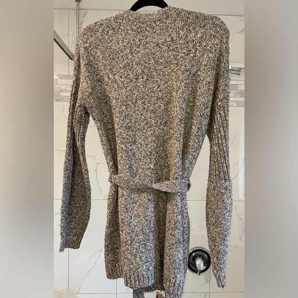 Mid-length cardigan - Picture 2 of 4